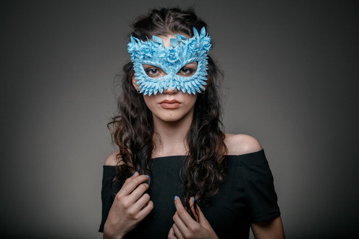 Blue Masquerade Mask: Roses, Scales & Glitter - Fairy Cosplay