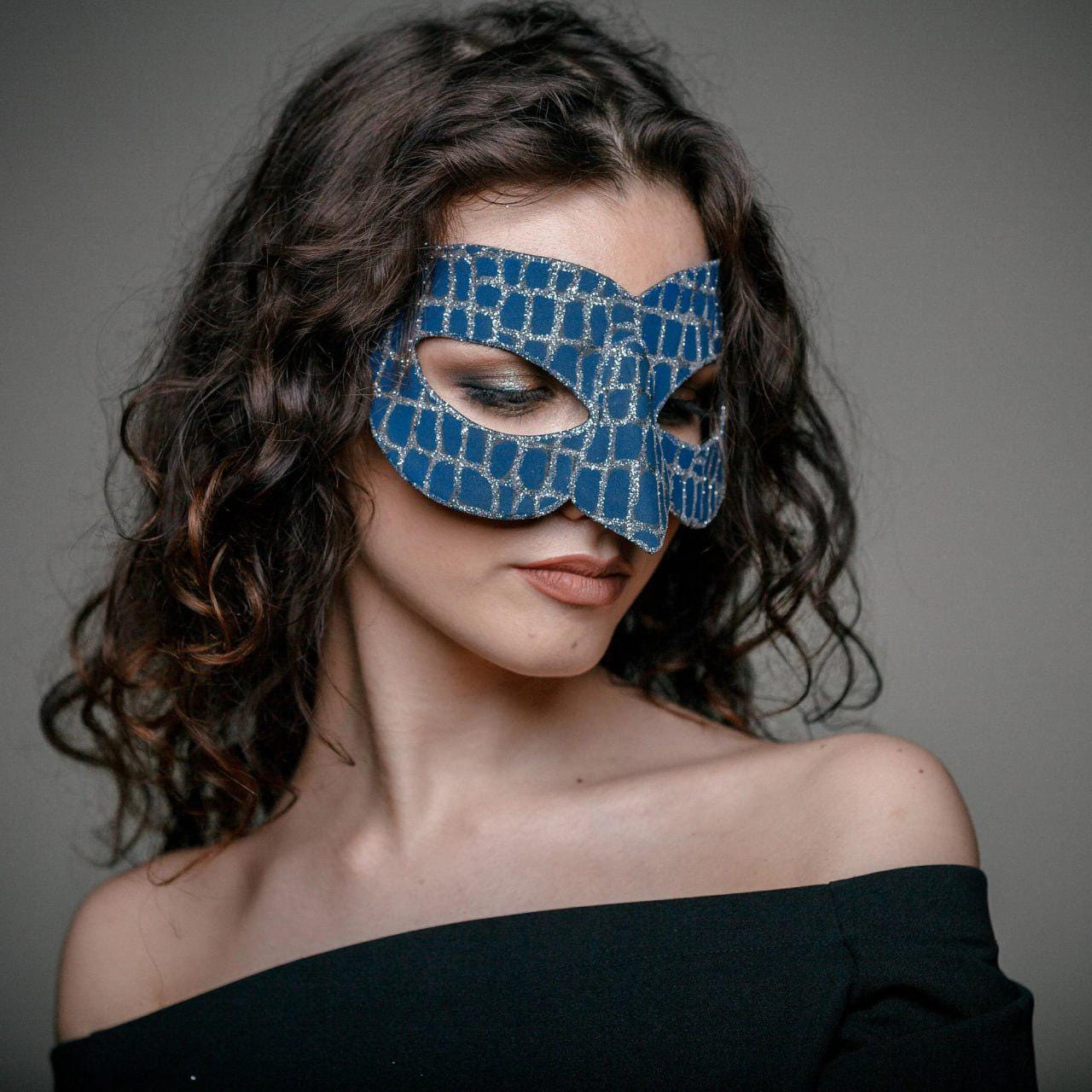 Blue masquerade mask and silver glitter for man or woman