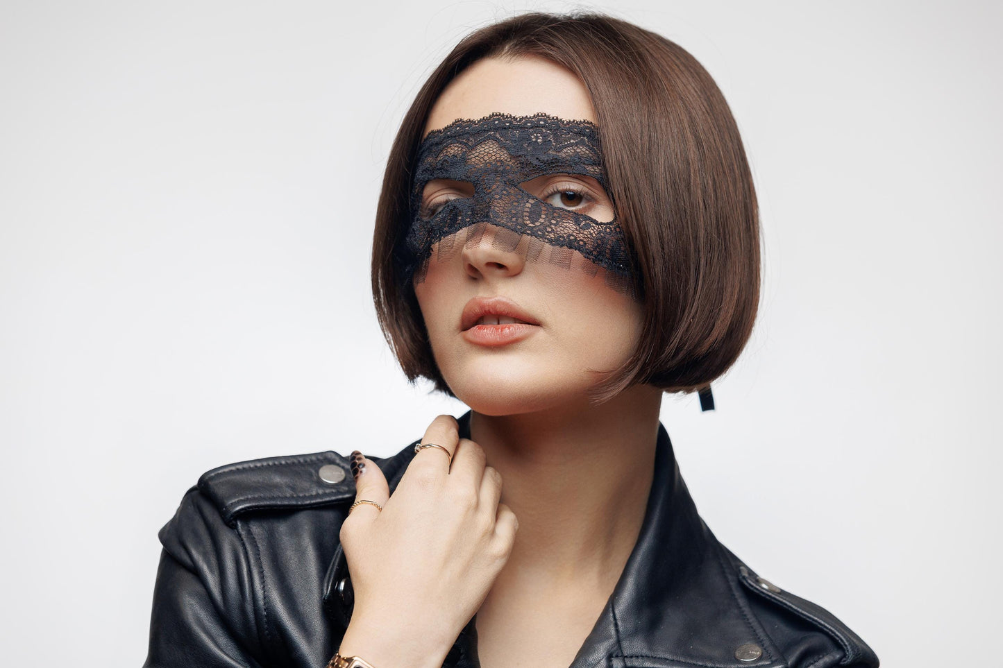 Masquerade Mask lace black: Tulle Trim, Satin Ties.