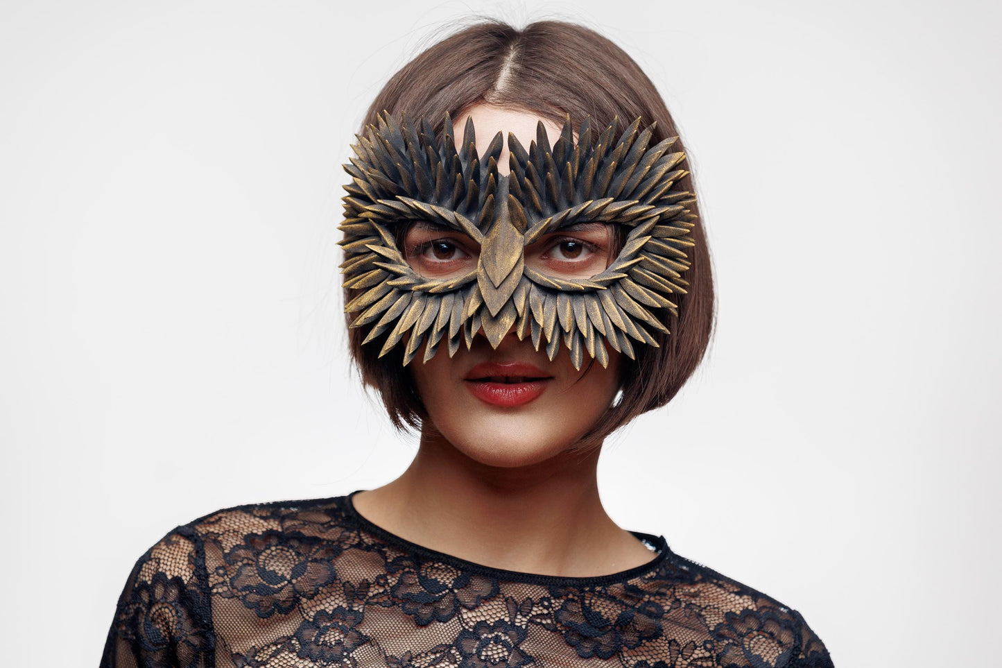 Feather Masquerade Owl Mask: Black and Gold Mask.