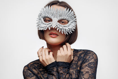 Owl Masquerade Mask Silver Glitter: Feather Style Venetian Mask