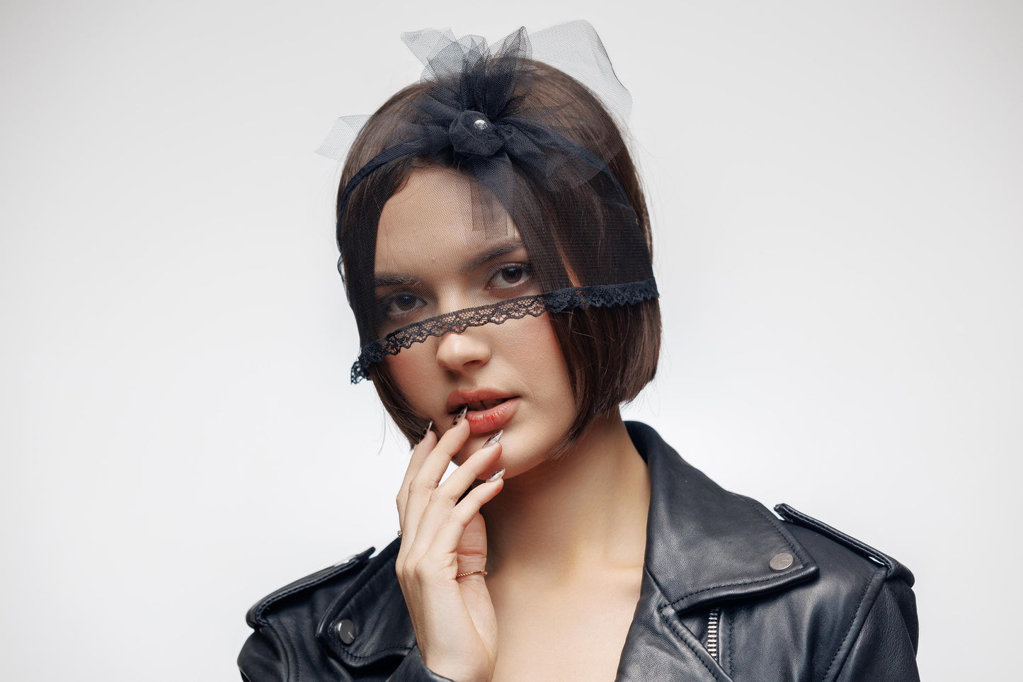 Lace Veil Headband for Women, Avant Garde Hair Accessory Elegant Lace.